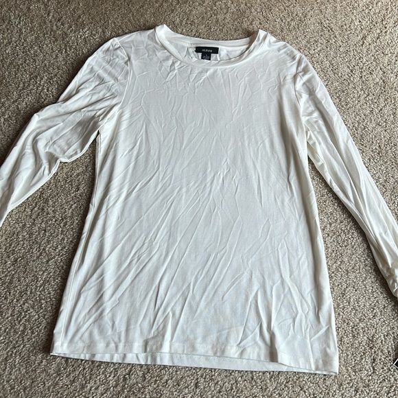 Alfani Tops - Alfani soft white long sleeve top t shirt soft ruched sleeve size large